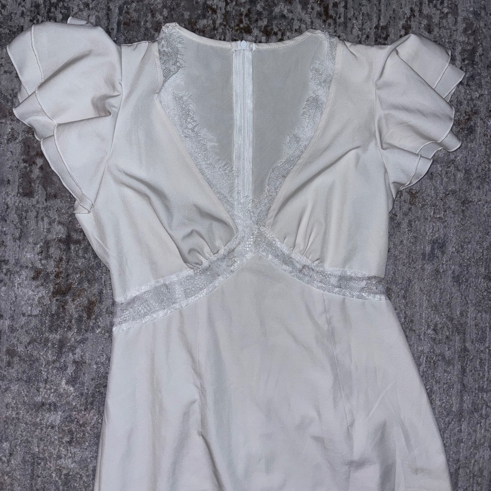 White lace dress
